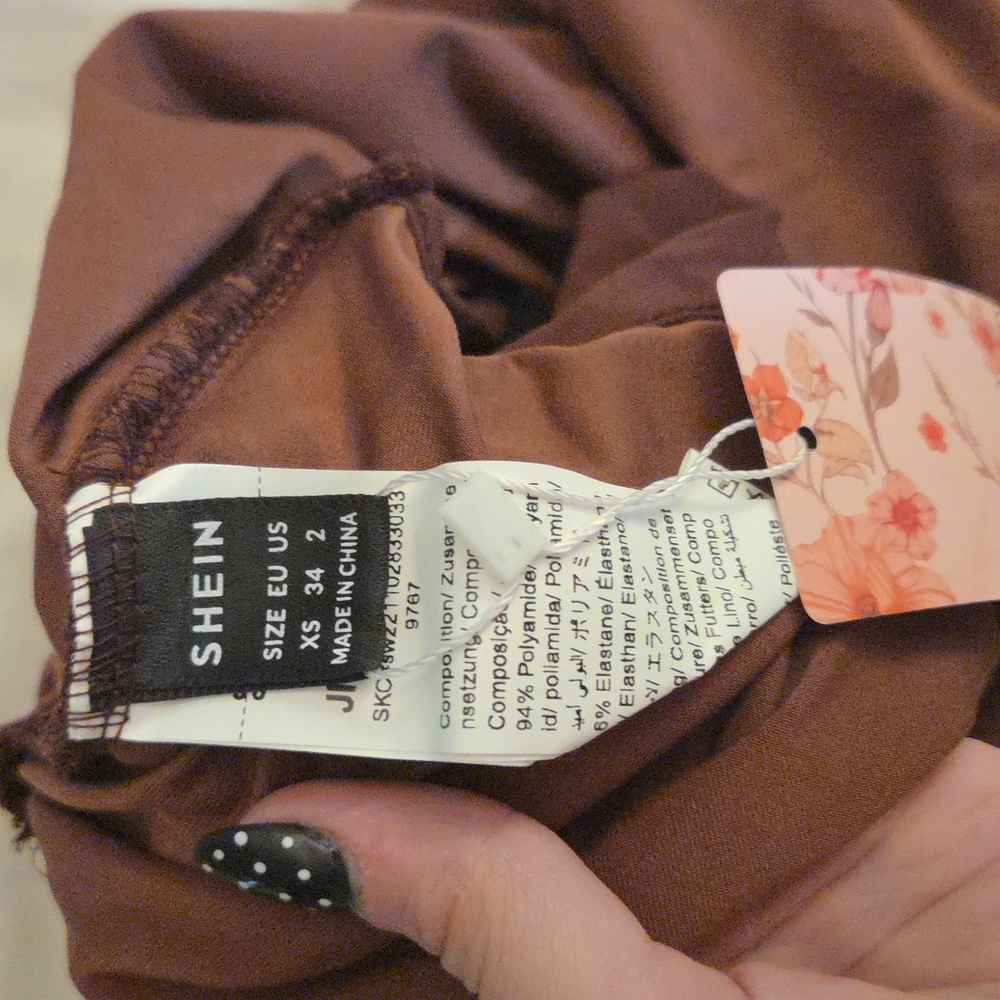 NWT Ruched Tank - Picture 2 of 2
